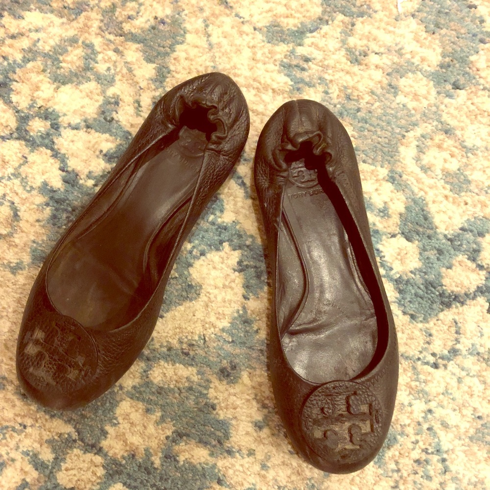 Tory Burch, leather, classic black flats